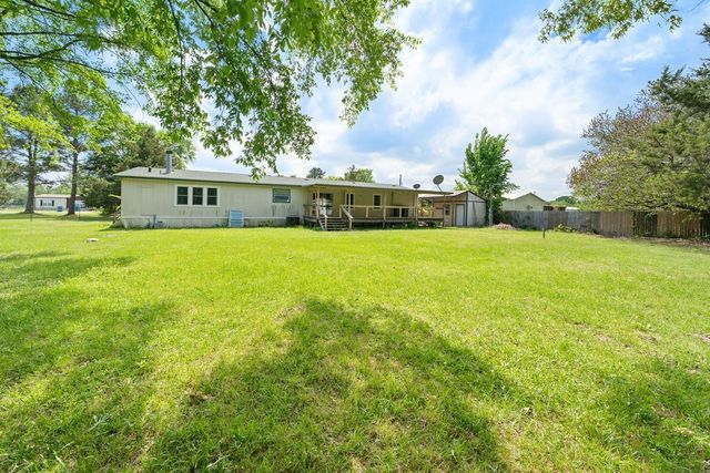 21133 Joe Paul Lane, Chandler, TX 75758