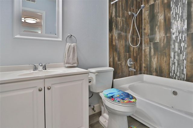 10028 STRAFFORD OAK COURT 712, Tampa, FL 33624