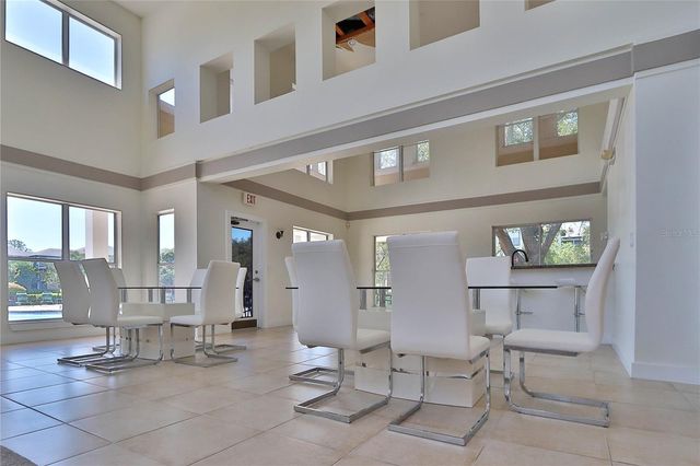 10028 STRAFFORD OAK COURT 712, Tampa, FL 33624