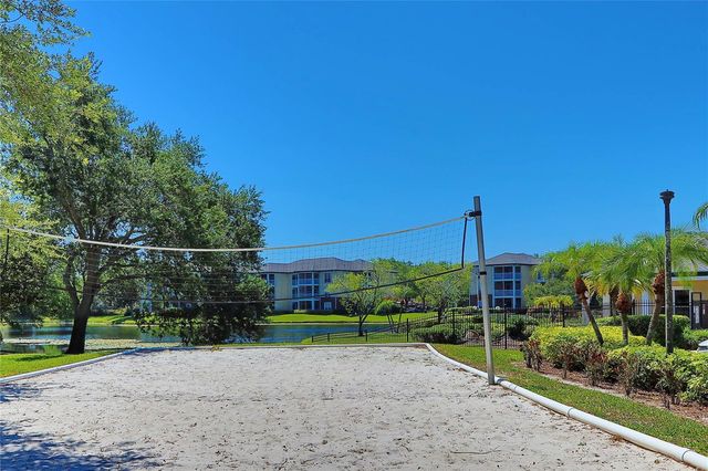 10028 STRAFFORD OAK COURT 712, Tampa, FL 33624