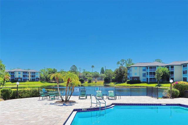 10028 STRAFFORD OAK COURT 712, Tampa, FL 33624