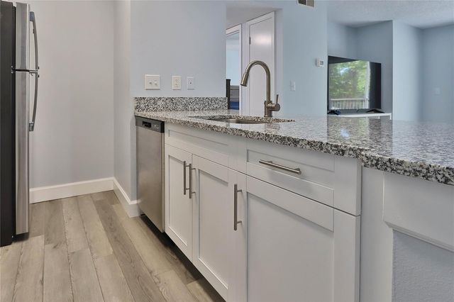 10028 STRAFFORD OAK COURT 712, Tampa, FL 33624