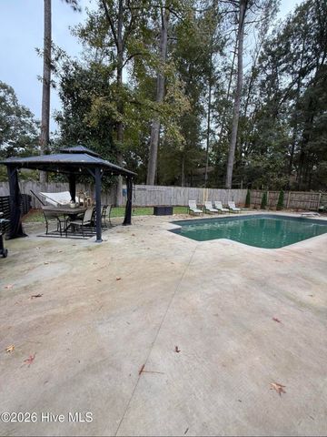 664 Magnolia Drive, Thomson, GA 30824