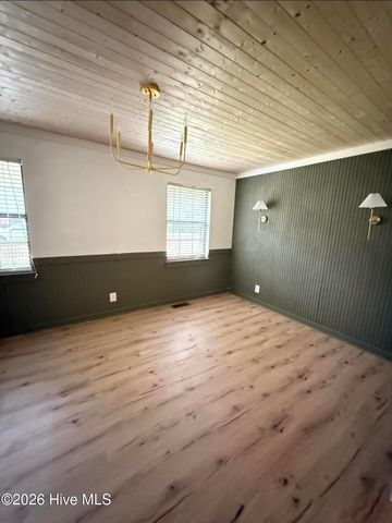 664 Magnolia Drive, Thomson, GA 30824