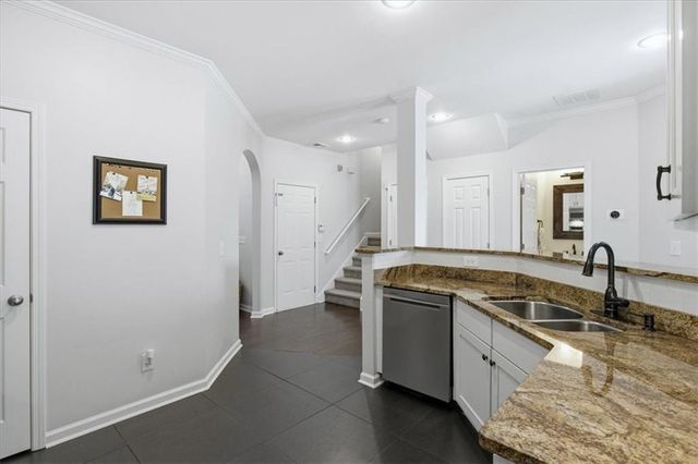 2554 Longcourt Circle SE 4, Atlanta, GA 30339