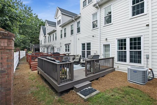 2554 Longcourt Circle SE 4, Atlanta, GA 30339