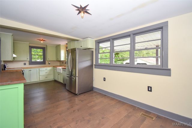 5554 Highway 22 E, Alexander City, AL 35010