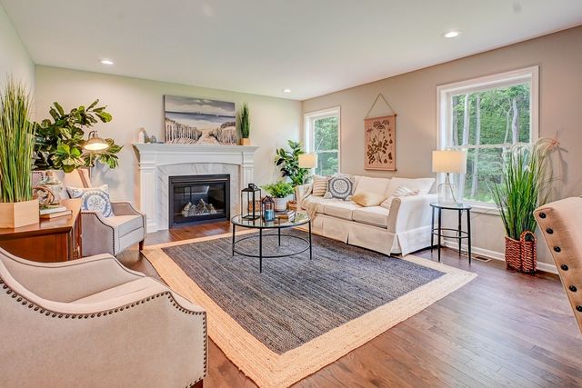 7010 Cooper Place, Farmington, NY 14425