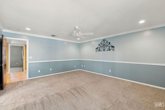 10718 Dee Dee Avenue, Bakersfield, CA 93312