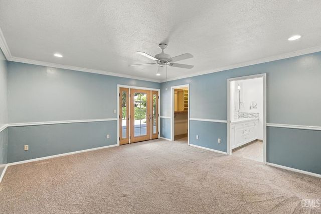 10718 Dee Dee Avenue, Bakersfield, CA 93312