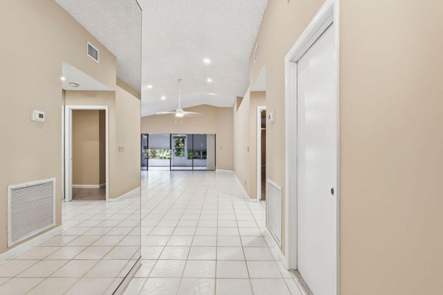 6170 BAY ISLES Drive, Boynton Beach, FL 33437