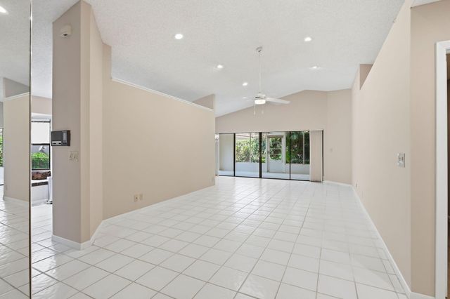 6170 BAY ISLES Drive, Boynton Beach, FL 33437