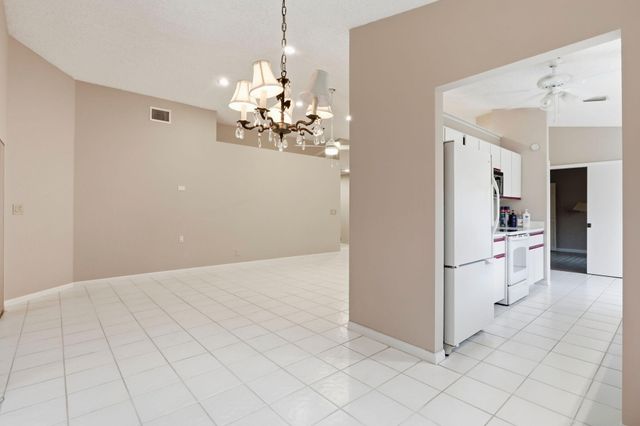 6170 BAY ISLES Drive, Boynton Beach, FL 33437