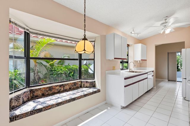 6170 BAY ISLES Drive, Boynton Beach, FL 33437