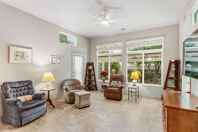 5224 Dreamgarden Loop, Roseville, CA 95747