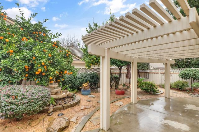 5224 Dreamgarden Loop, Roseville, CA 95747