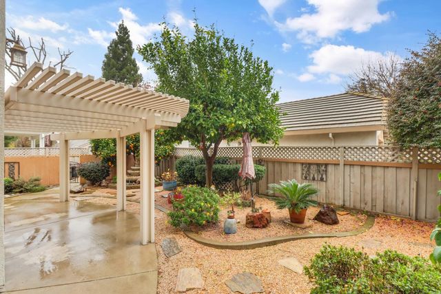 5224 Dreamgarden Loop, Roseville, CA 95747