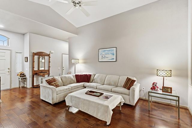 5224 Dreamgarden Loop, Roseville, CA 95747