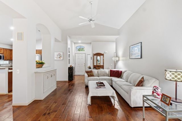 5224 Dreamgarden Loop, Roseville, CA 95747