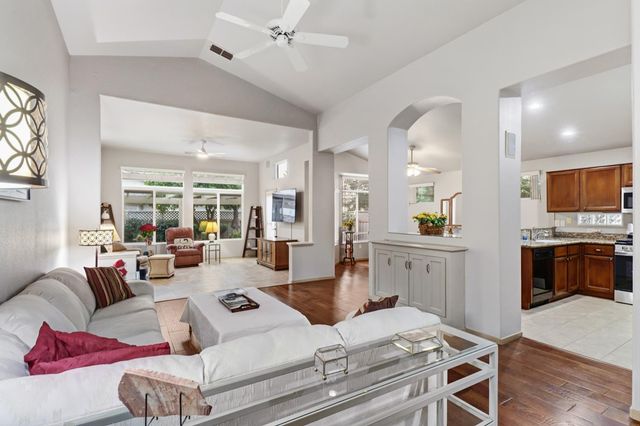 5224 Dreamgarden Loop, Roseville, CA 95747