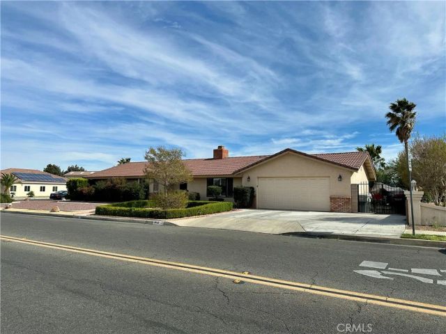 18143 Kalin Ranch, Victorville, CA 92395