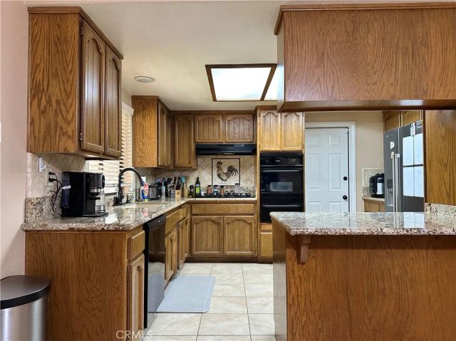 18143 Kalin Ranch, Victorville, CA 92395