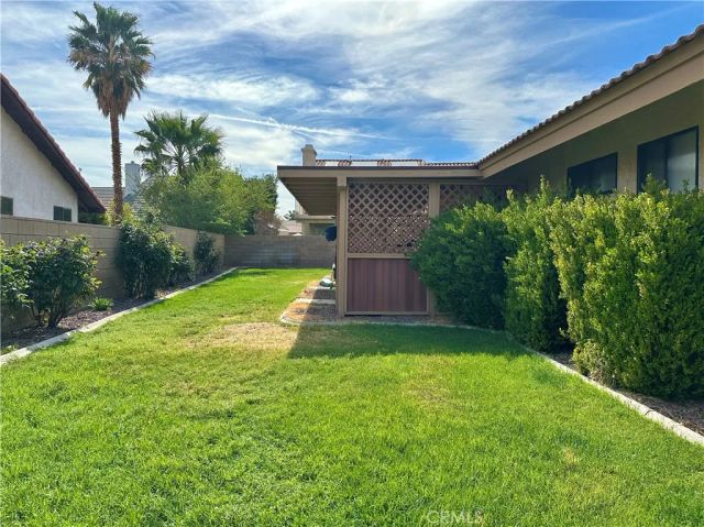 18143 Kalin Ranch, Victorville, CA 92395