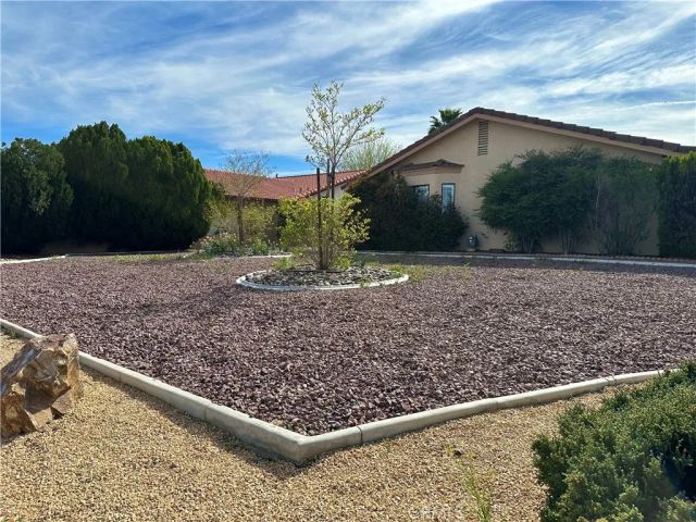 18143 Kalin Ranch, Victorville, CA 92395