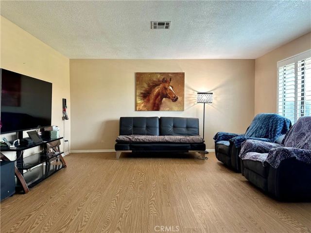 18143 Kalin Ranch, Victorville, CA 92395
