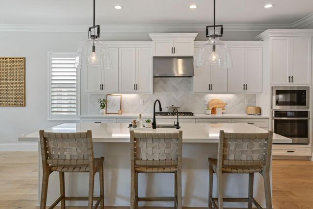 1547 Van Ruiten Dr, Lodi, CA 95242