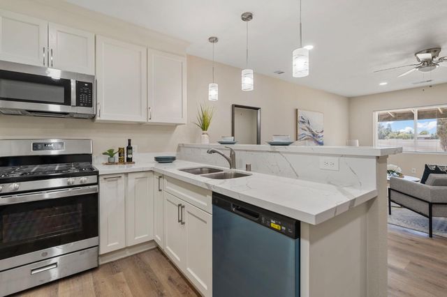 3514 N Cherryland Ave, Stockton, CA 95215