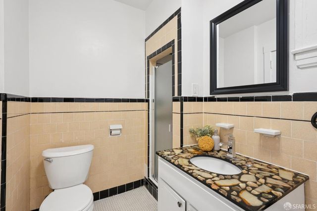 423 Lakeview Avenue, San Francisco, CA 94112