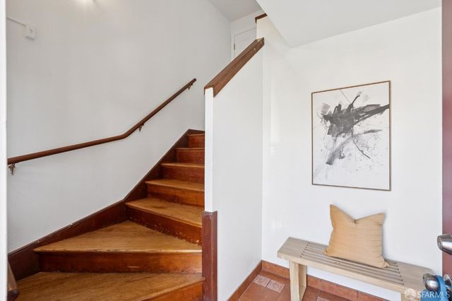 423 Lakeview Avenue, San Francisco, CA 94112