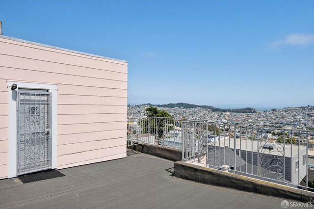 423 Lakeview Avenue, San Francisco, CA 94112