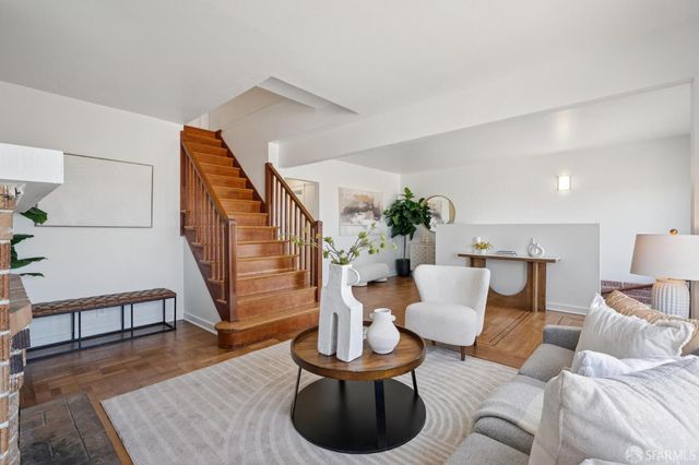 423 Lakeview Avenue, San Francisco, CA 94112
