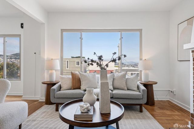 423 Lakeview Avenue, San Francisco, CA 94112