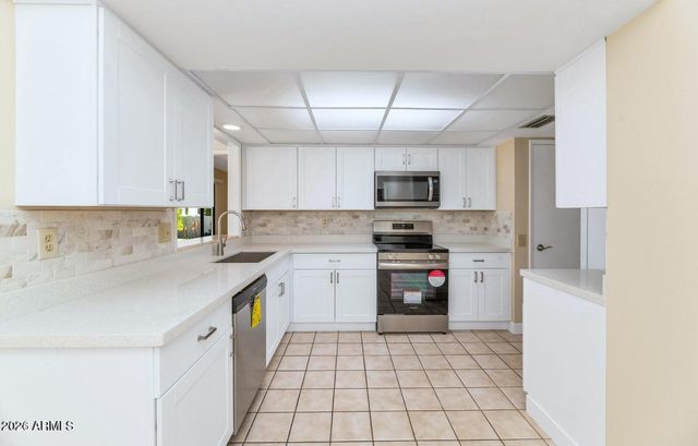 12602 W RAMPART Drive, Sun City West, AZ 85375