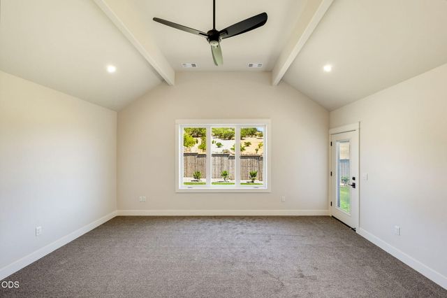 491 Autumn Hills Drive, Medford, OR 97504