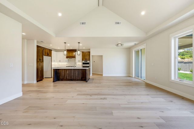 491 Autumn Hills Drive, Medford, OR 97504