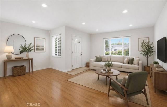 5932 Balcom, Encino, CA 91316