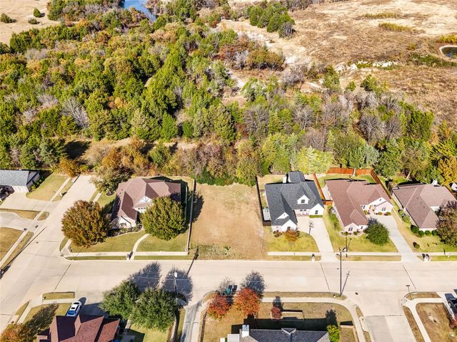 1607 Moreland Drive, Sherman, TX 75090