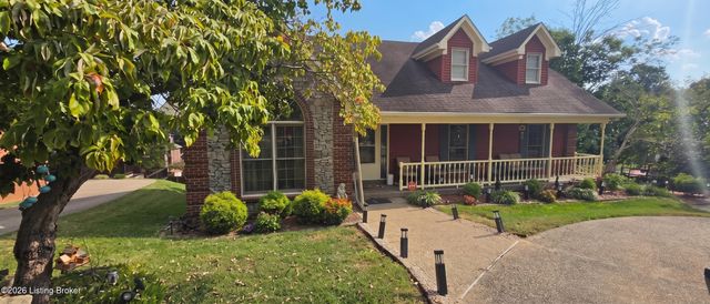 4013 Stonelanding Ct, Louisville, KY 40272