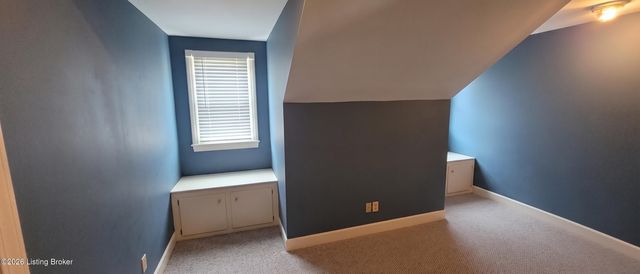 4013 Stonelanding Ct, Louisville, KY 40272