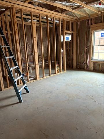 203 Willow Lane, Chippewa Twp, PA 15010