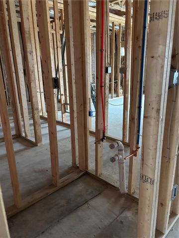 203 Willow Lane, Chippewa Twp, PA 15010