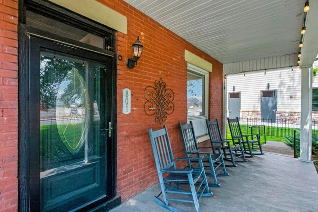 801 Franklin St, Clarksville, TN 37040