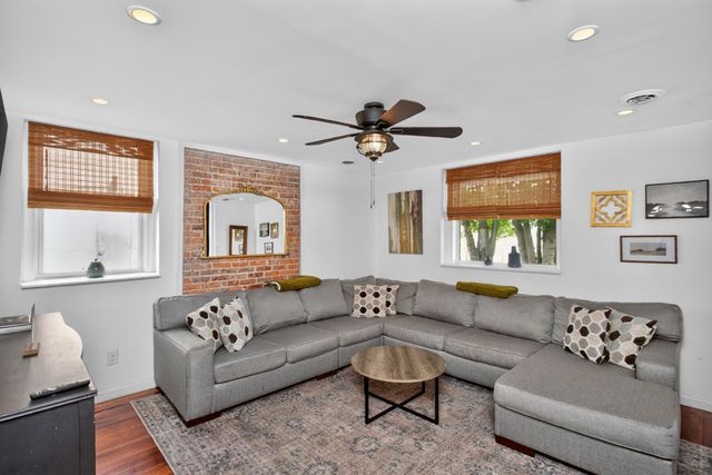 801 Franklin St, Clarksville, TN 37040