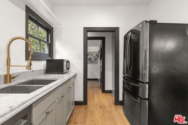 1116 -1118 S Highland Avenue, Los Angeles, CA 90019