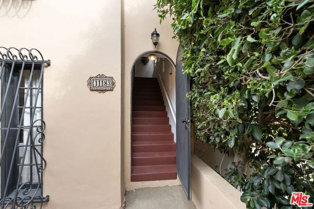 1116 -1118 S Highland Avenue, Los Angeles, CA 90019