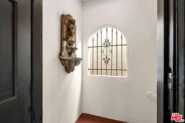 1116 -1118 S Highland Avenue, Los Angeles, CA 90019